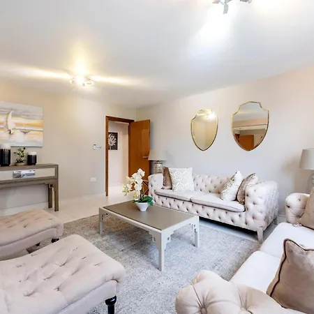 Camden Lux Suite-hosted By Sweetstay Apartment London