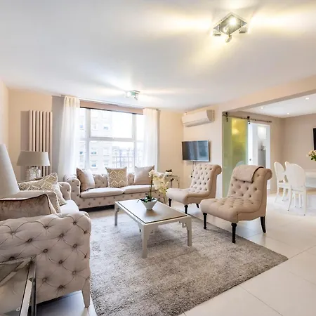Camden Lux Suite-hosted By Sweetstay London