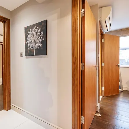 Camden Lux Suite-hosted By Sweetstay * London