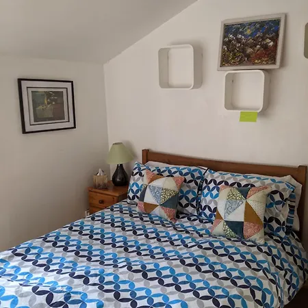 Homestay And Peaceful With Your Own Bathroom London