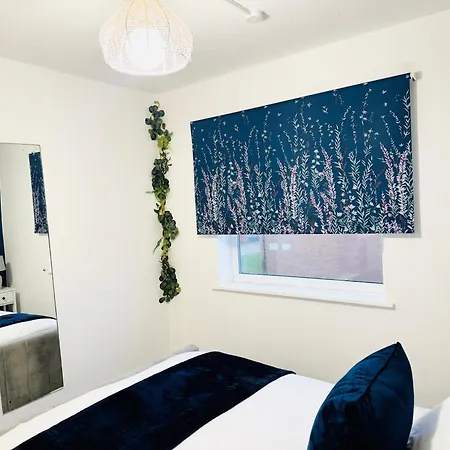 2br*free Parking*off A12*family*contractors * Ilford