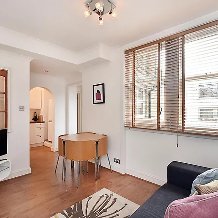 Apartment Chiltern Street Serviced By Globe