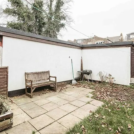 Apartment Super Stylish 1bd Flat With Garden In Leytonstone *