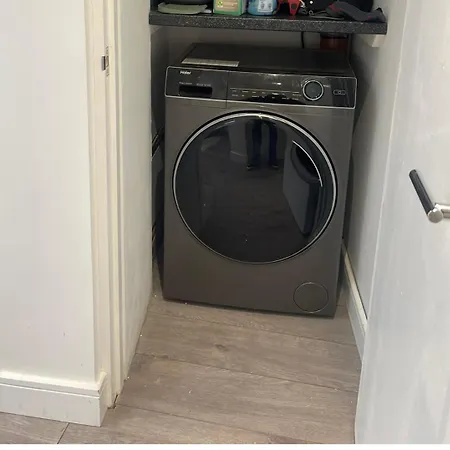 Uppamost London Luxury 2 Holiday home