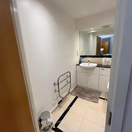 Hotel Your Royal Victoria Excel O2 Arena *