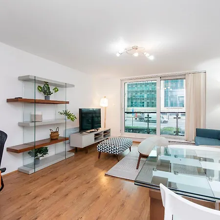 2 Bed 2 Bath Close To Big Ben