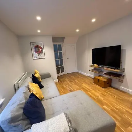 The Finest Flat In Clapham Apartment *