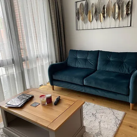 Luxury One Bedroom Flat In Harrow