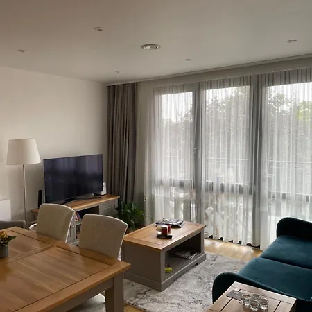 Luxury One Bedroom Flat In Harrow