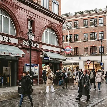 Stylish & Peaceful Covent Garden