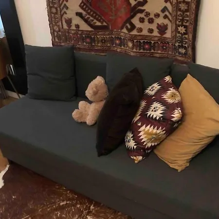 Very Nice Flat Close To Camden Station Apartment