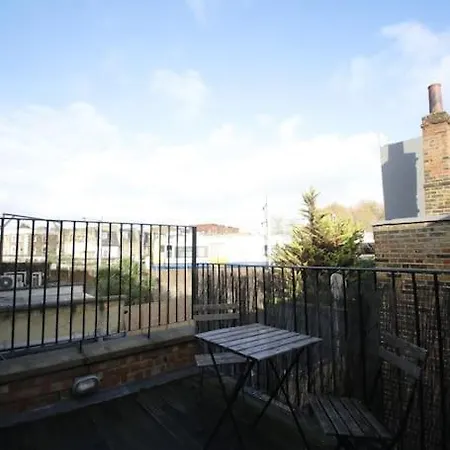 Very Nice Flat Close To Camden Station Apartment London