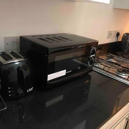 Very Nice Flat Close To Camden Station Apartment