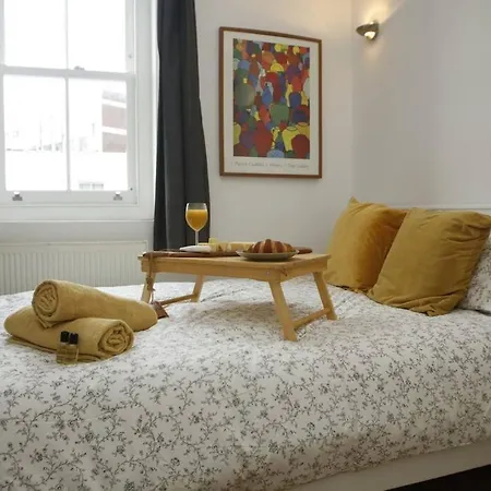 Very Nice Flat Close To Camden Station Apartment London