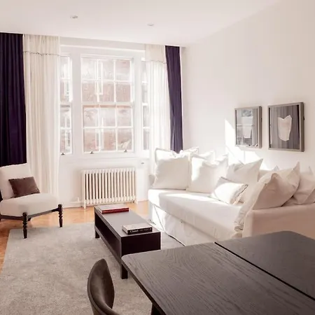 Superb Next To Hyde Park Apartment