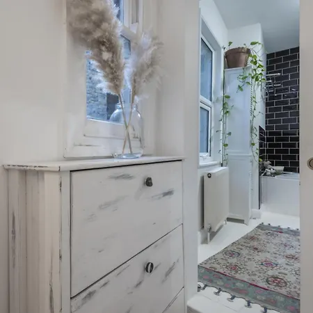Apartamento Heart Of Hackney Cosy 1br Loft Apt.