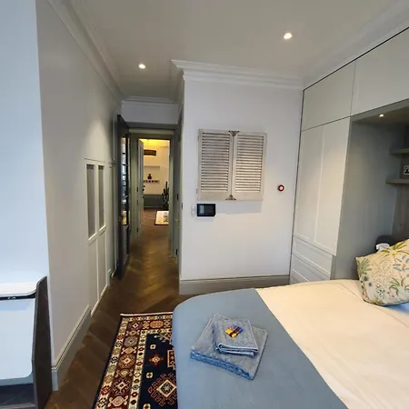 Boutique Linden Gardens 1st Floor And Loft London