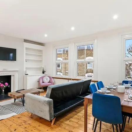 Apartment Stylish In Fulham Zone 2 With Private Roof Terrace