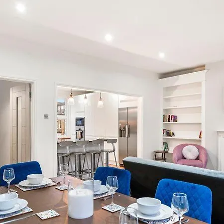 Apartment Stylish In Fulham Zone 2 With Private Roof Terrace London