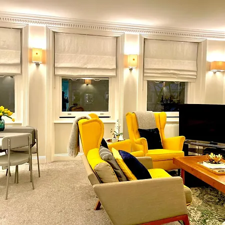 Beaufort Gardens In Knightsbridge Apartment London