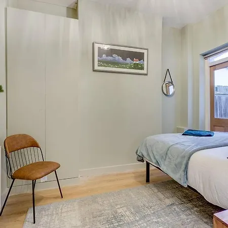 Chic 3 Bedroom Brixtonclapham Near Tube Apartment *