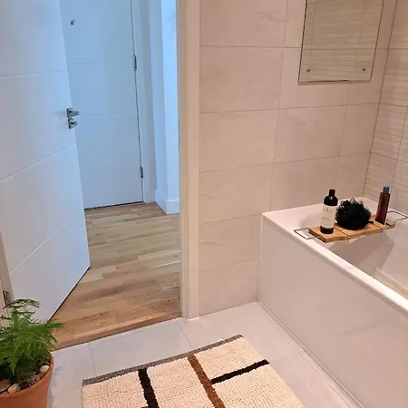 Homestay Cozy Double With Large En Near Canary Wharf With Amazing Views In A Shared *