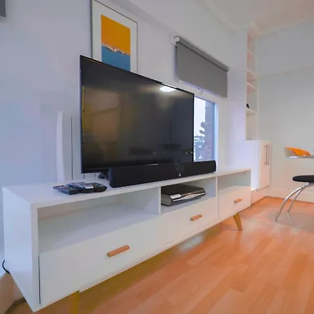 Camden Serviced By Globe Apartment *