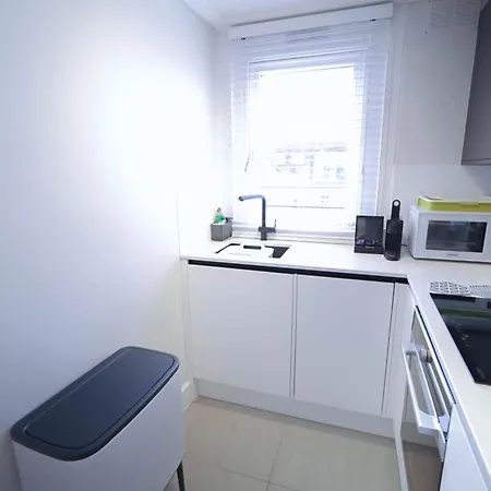 Camden Serviced By Globe * London