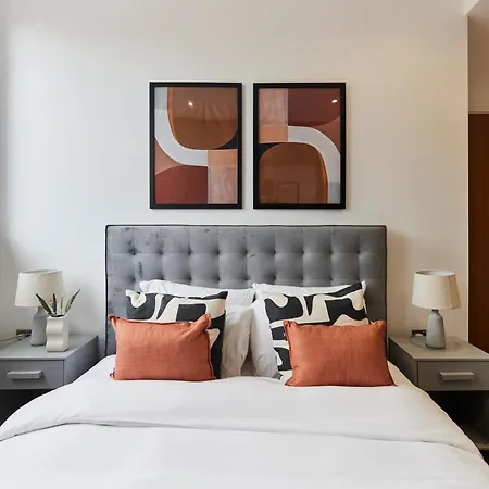 The Wembley Hideaway - Bright 2bdr Flat * London