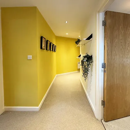 Vibrant 2 Bed In Hoxton And Shoreditch Apartment *