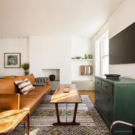 Bellevue Notting Hill 2 Bed By Holland Park Apartment London