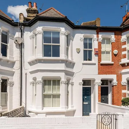 Apartment Fulham Light 2 Bedroom London