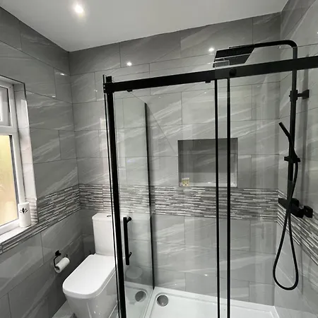 Apartment Luxury Ensuite In *