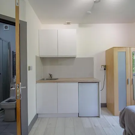 Elegant New Apartment *