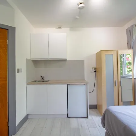 Apartment Elegant New *