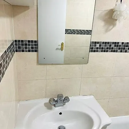 Room In Wembley Apartment London