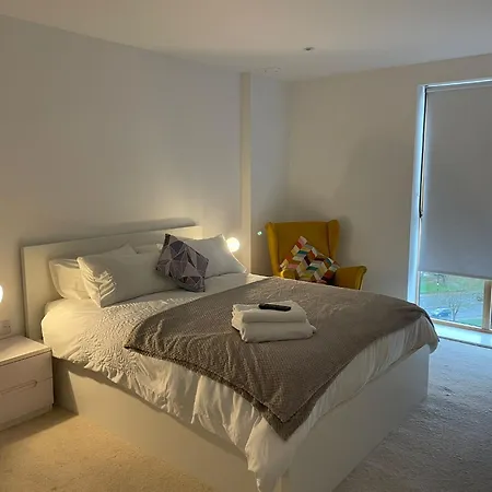 Lovely 2 Bedroom London