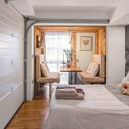 Pyjamagetaways Apartment London