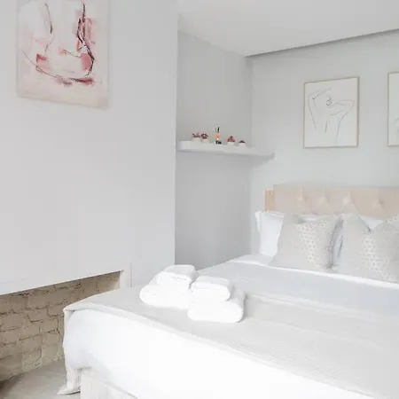 Apartment Stylish Flat In The Heart Of South Kensington *