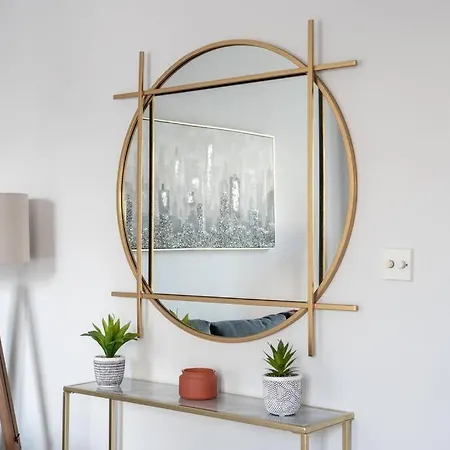 Stylish Flat In The Heart Of South Kensington