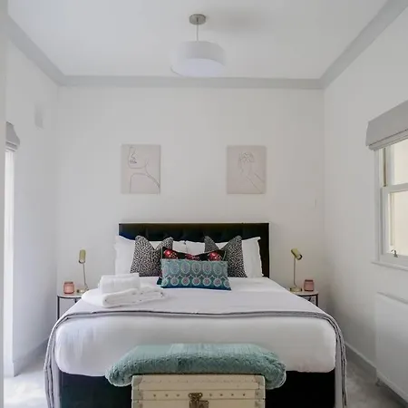 Super Spacious 3 Bedroom And 3 Bathroom