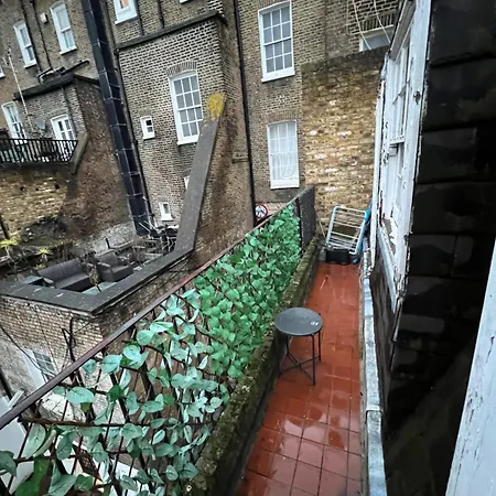 Craven Court London