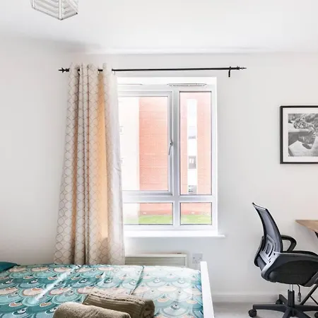 Apartment Live The Wembley Buzz! Stylish Flat Near Station & Amenities