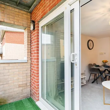 Apartment Live The Wembley Buzz! Stylish Flat Near Station & Amenities *