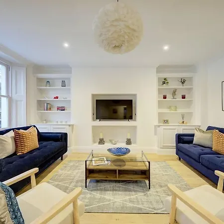 Stunning Hyde Park Apartment London