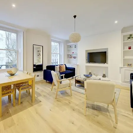 Apartment Stunning Hyde Park