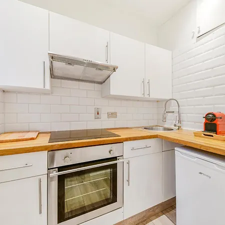The Knightsbridge Deluxe Apart London