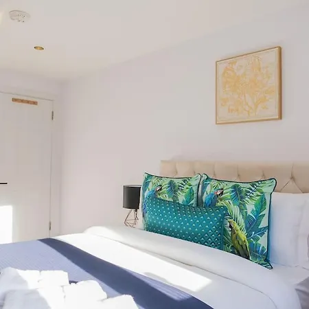 Stylish Retreat For Your Short Getaway