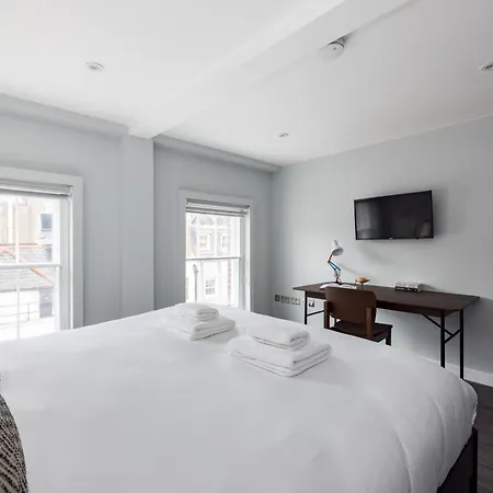 Hausd - Soho Apartment London