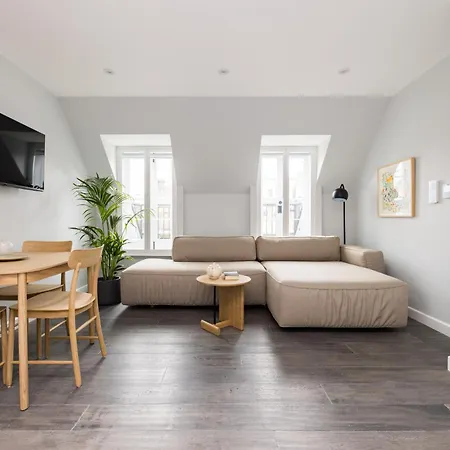Hausd - Soho Apartment